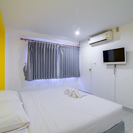 Blue Moon Hotel HHQ Zewnętrze zdjęcie